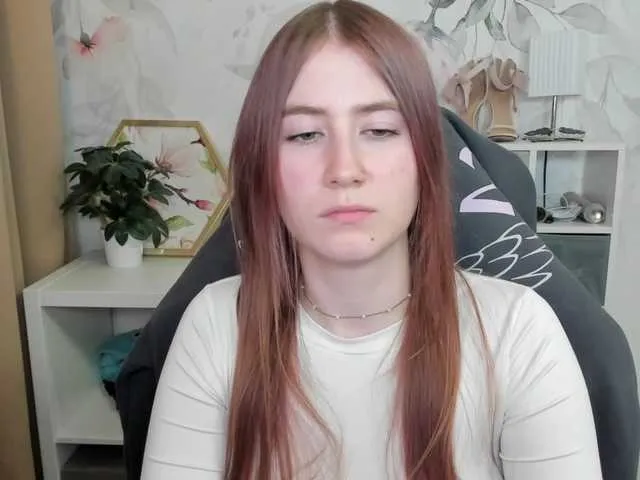 Live sex webcam photo for desireMegan #290745193