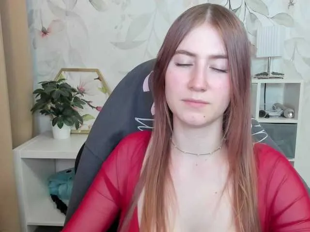 Live sex webcam photo for desireMegan #290751784