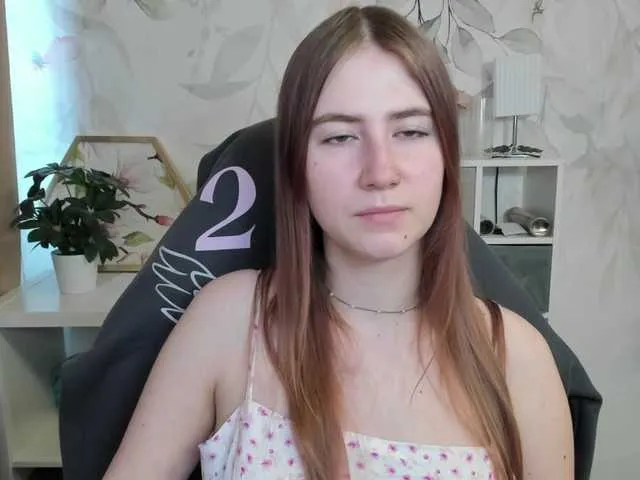 Live sex webcam photo for desireMegan #290995738