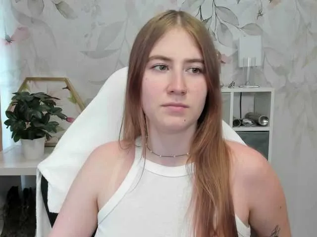 Live sex webcam photo for desireMegan #291198270