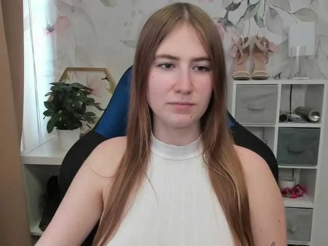 Live sex webcam photo for desireMegan #291278278