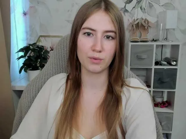 Live sex webcam photo for desireMegan #291607271