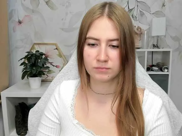 Live sex webcam photo for desireMegan #292126242