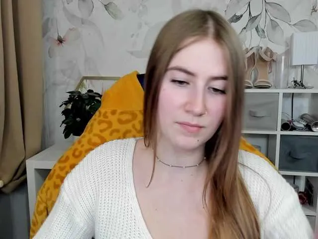 Live sex webcam photo for desireMegan #292302162