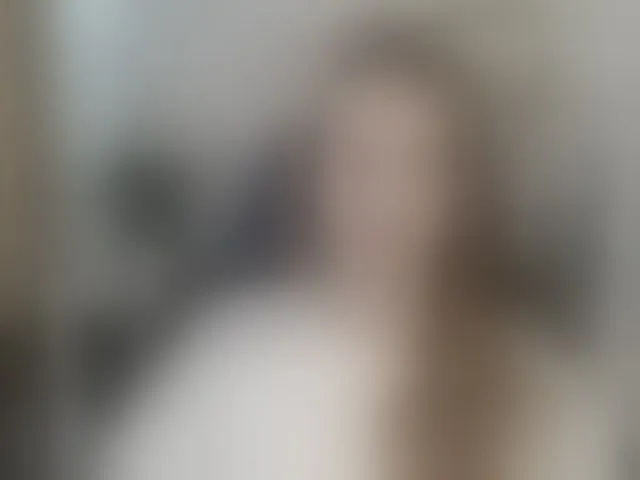 Live sex webcam photo for desireMegan #293923835