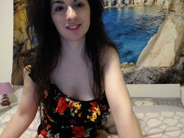 Live sex webcam photo for desirmiss #277400544