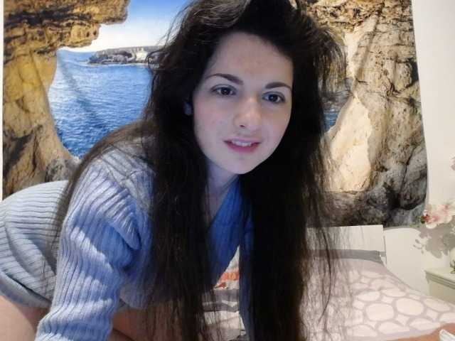 Live sex webcam photo for desirmiss #277462170