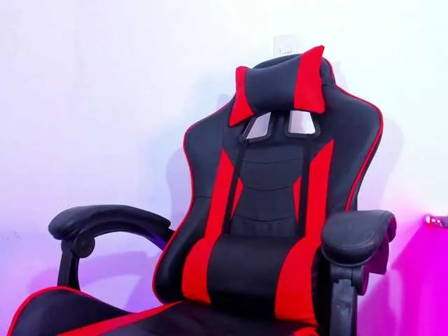 Live sex webcam photo for destinykhot #277933149