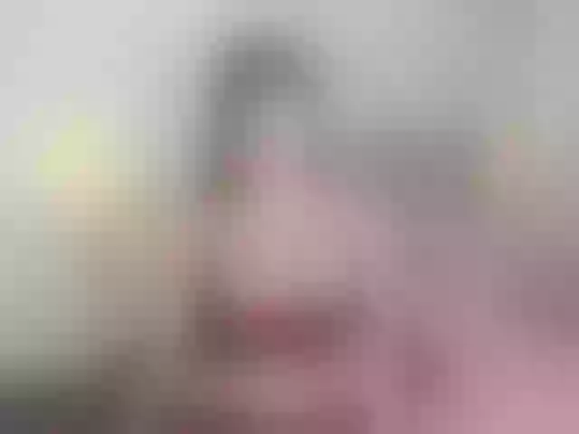 Live sex webcam photo for destinysweet #292056360