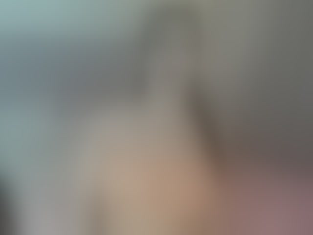 Live sex webcam photo for destinysweet #293999878