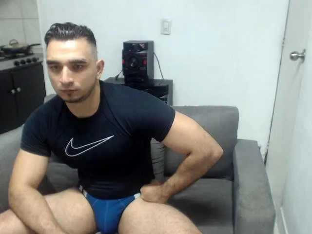 Live sex webcam photo for deu1 #290720397