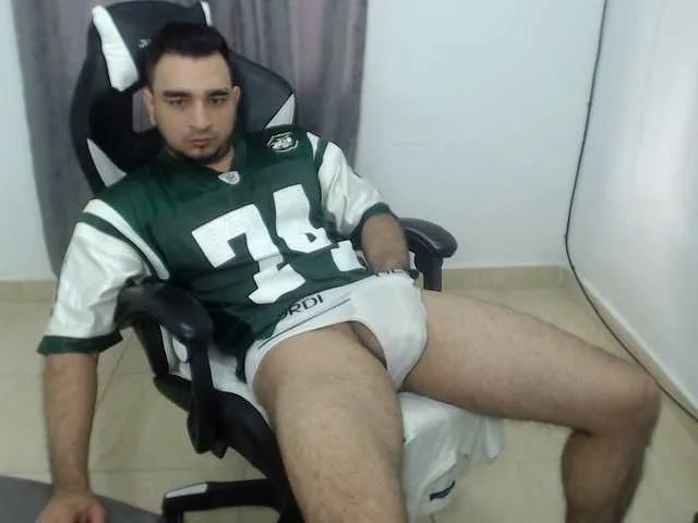 Live sex webcam photo for deu1 #292107318