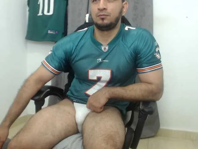 Live sex webcam photo for deu1 #293671744