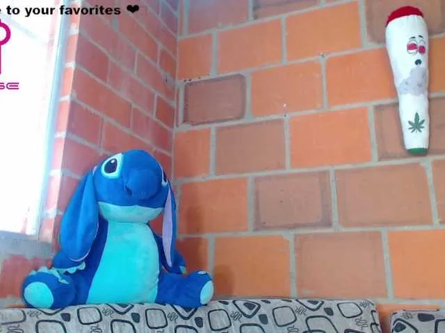 Live sex webcam photo for devilbigcockk #275967549