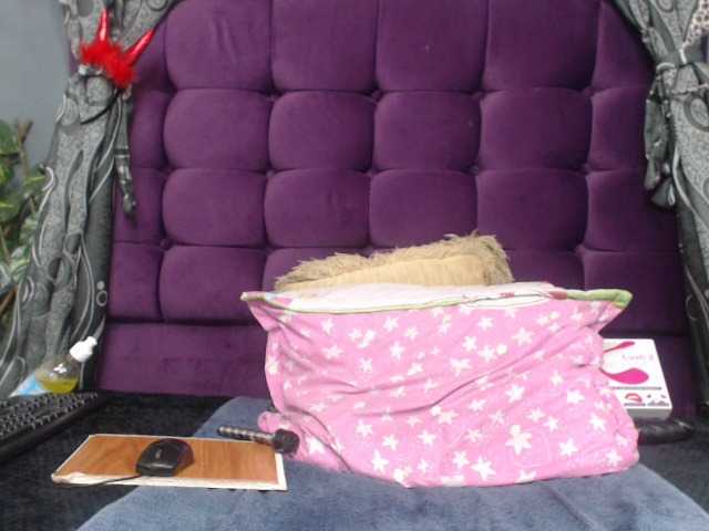 Live sex webcam photo for devilmanix #272075660