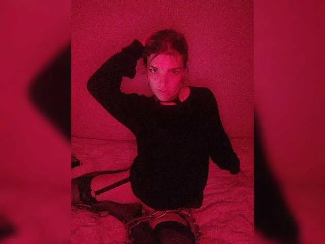 Live sex webcam photo for di-egoistea #274473278