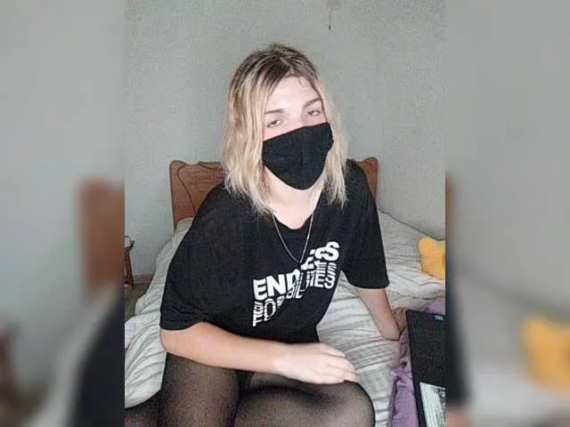 Live sex webcam photo for di-egoistea #274534486