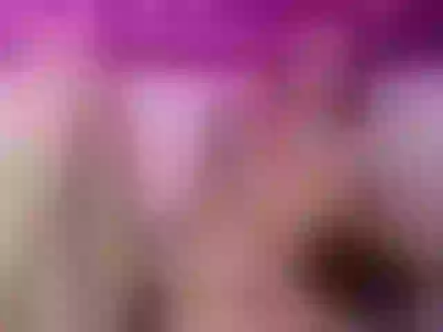 Live sex webcam photo for di-young #271919967