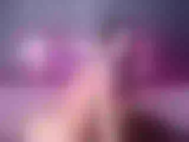 Live sex webcam photo for di-young #271965479