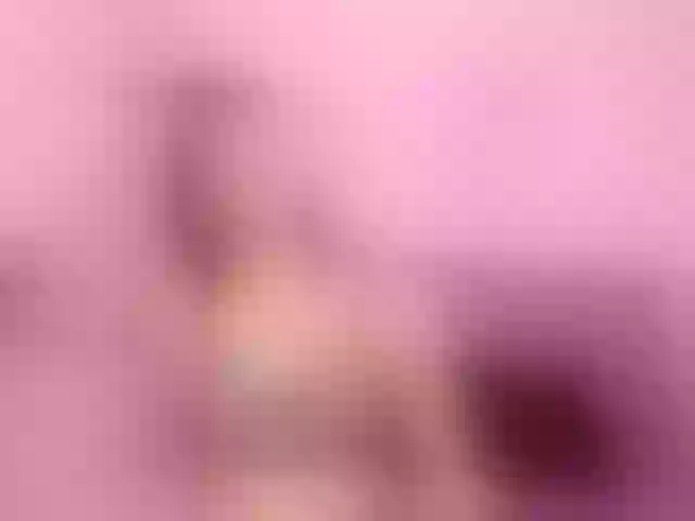 Live sex webcam photo for di-young #273211901