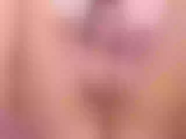 Live sex webcam photo for di-young #273886053