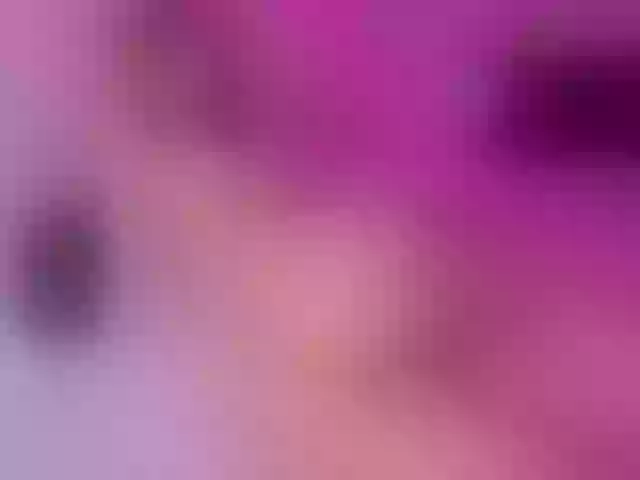 Live sex webcam photo for di-young #274211354
