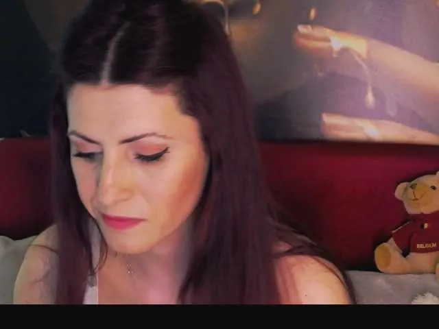 Live sex webcam photo for diableusealic #273014536