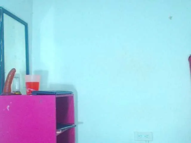 Live sex webcam photo for dianagirlts #273230018
