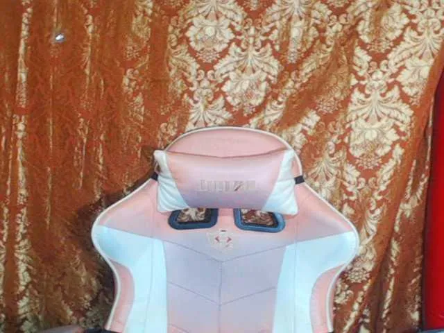 Live sex webcam photo for dianagirlts #274585335