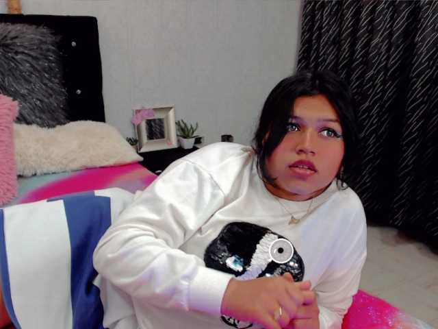 Live sex webcam photo for dianejazmin #272867608