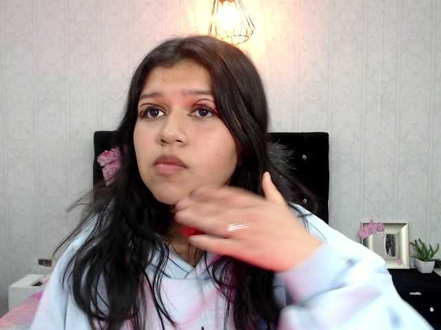 Live sex webcam photo for dianejazmin #272879663