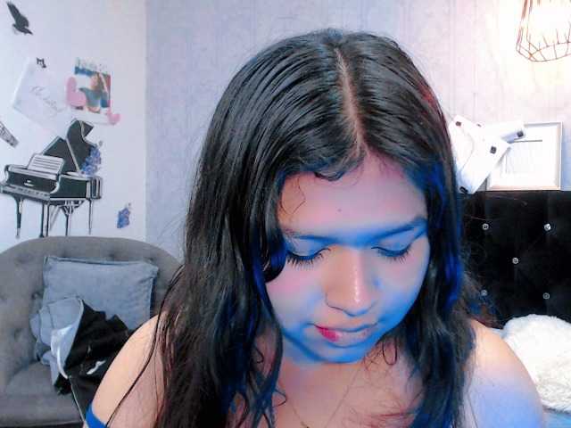 Live sex webcam photo for dianejazmin #272898335