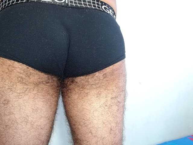 Live sex webcam photo for diegohairyman #276343409