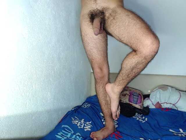 Live sex webcam photo for diegohairyman #277275148