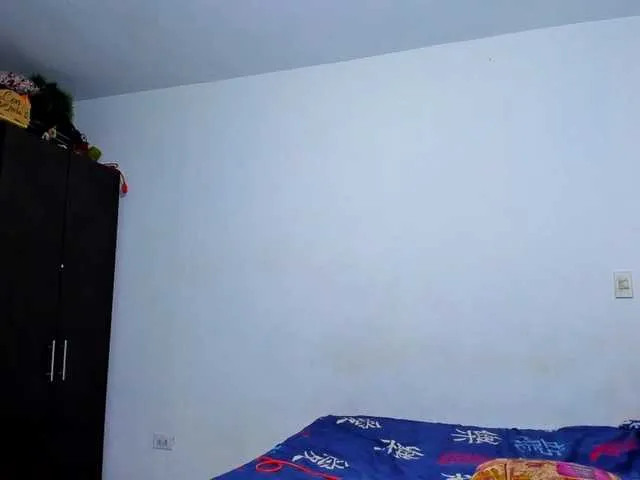 Live sex webcam photo for diegohairyman #291043339