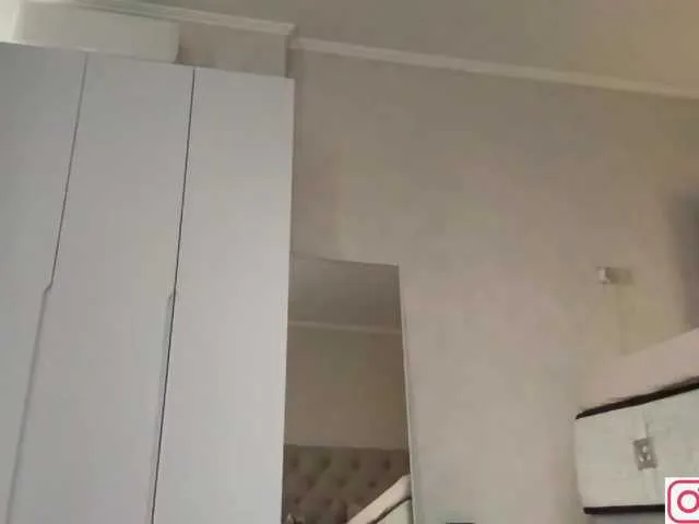 Live sex webcam photo for diffgirls1-1 #291967462