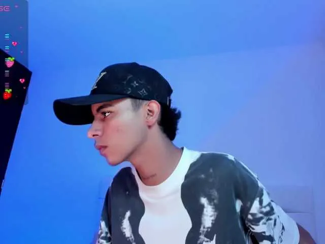 Live sex webcam photo for dikey-62 #278162658