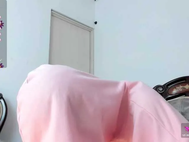 Live sex webcam photo for dikey-62 #278260734