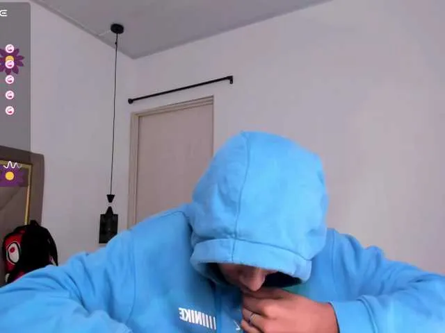 Live sex webcam photo for dikey-62 #278294734