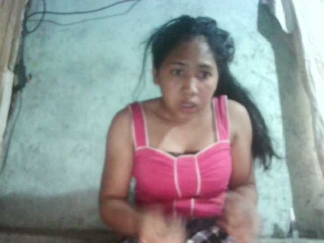 Live sex webcam photo for dilanda882 #276127928