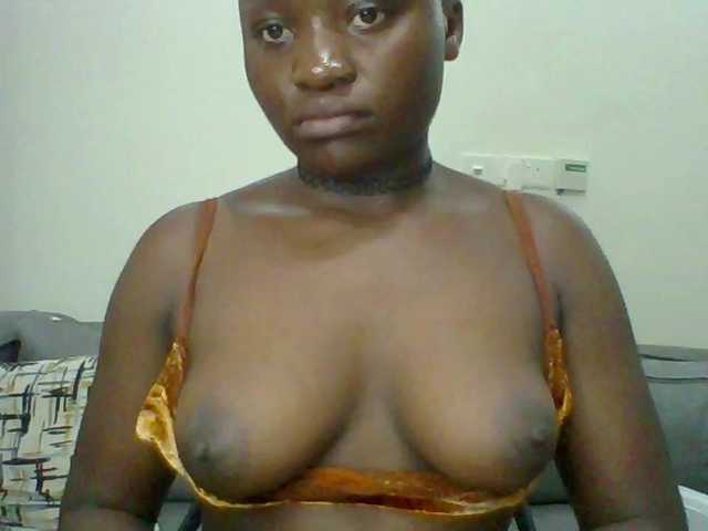 Live sex webcam photo for dilanloyal #290580378