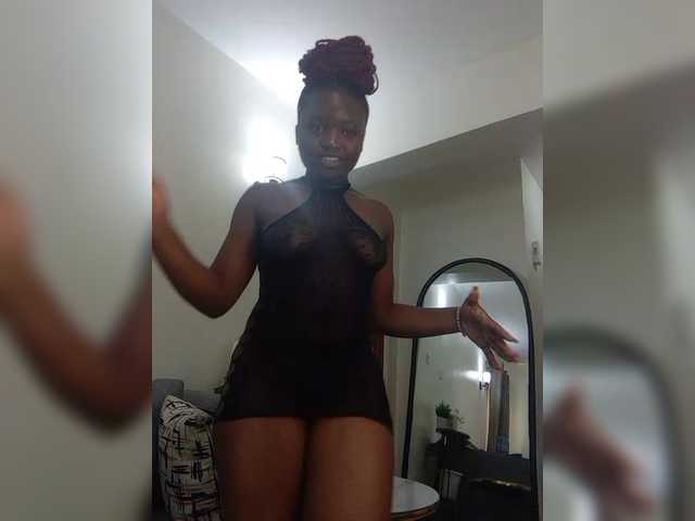 Live sex webcam photo for dilanloyal #290619686