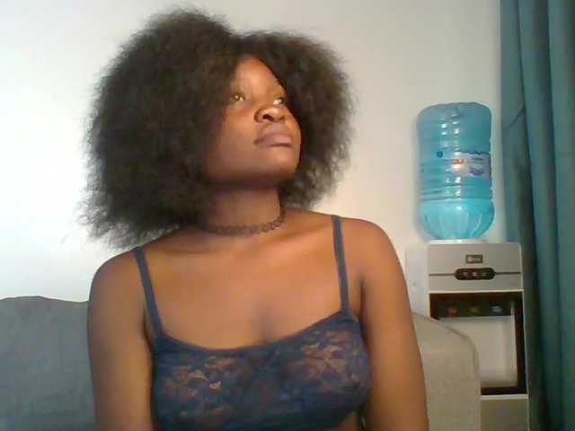 Live sex webcam photo for dilanloyal #291763943