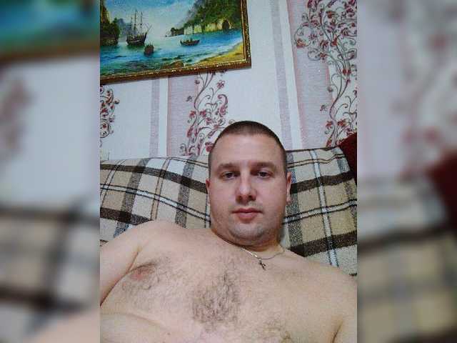 Live sex webcam photo for dima1985dm1 #275627350
