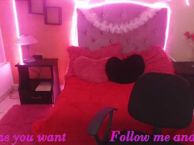 Live sex webcam photo for diosa0825 #272277761