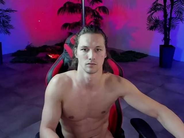 Live sex webcam photo for dirty-boss #288038465
