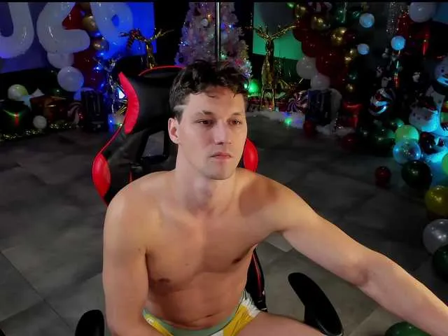 Live sex webcam photo for dirty-boss #292554120