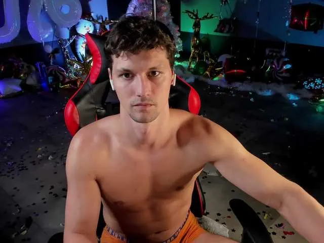Live sex webcam photo for dirty-boss #292724133