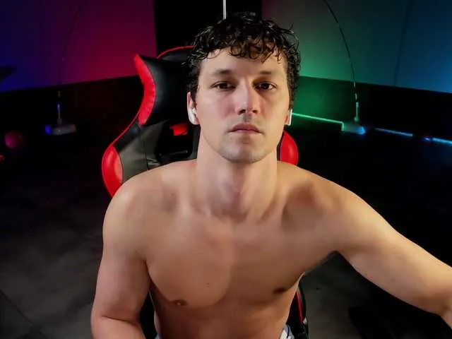 Live sex webcam photo for dirty-boss #293220693