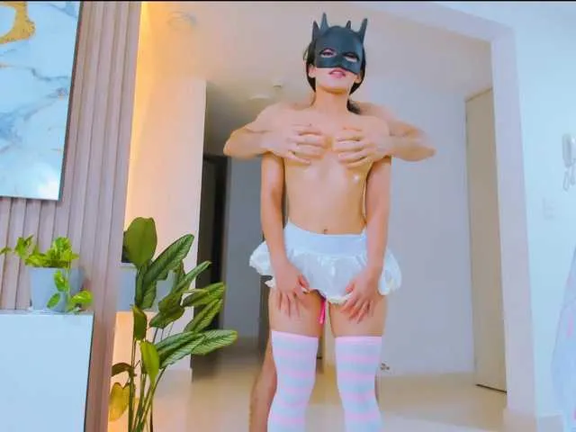 Live sex webcam photo for dirtycouple02 #292099800